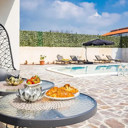 Villa Nur Amela Pula